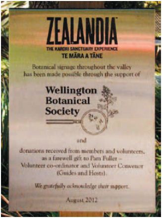 Botanical signage at Zealandia